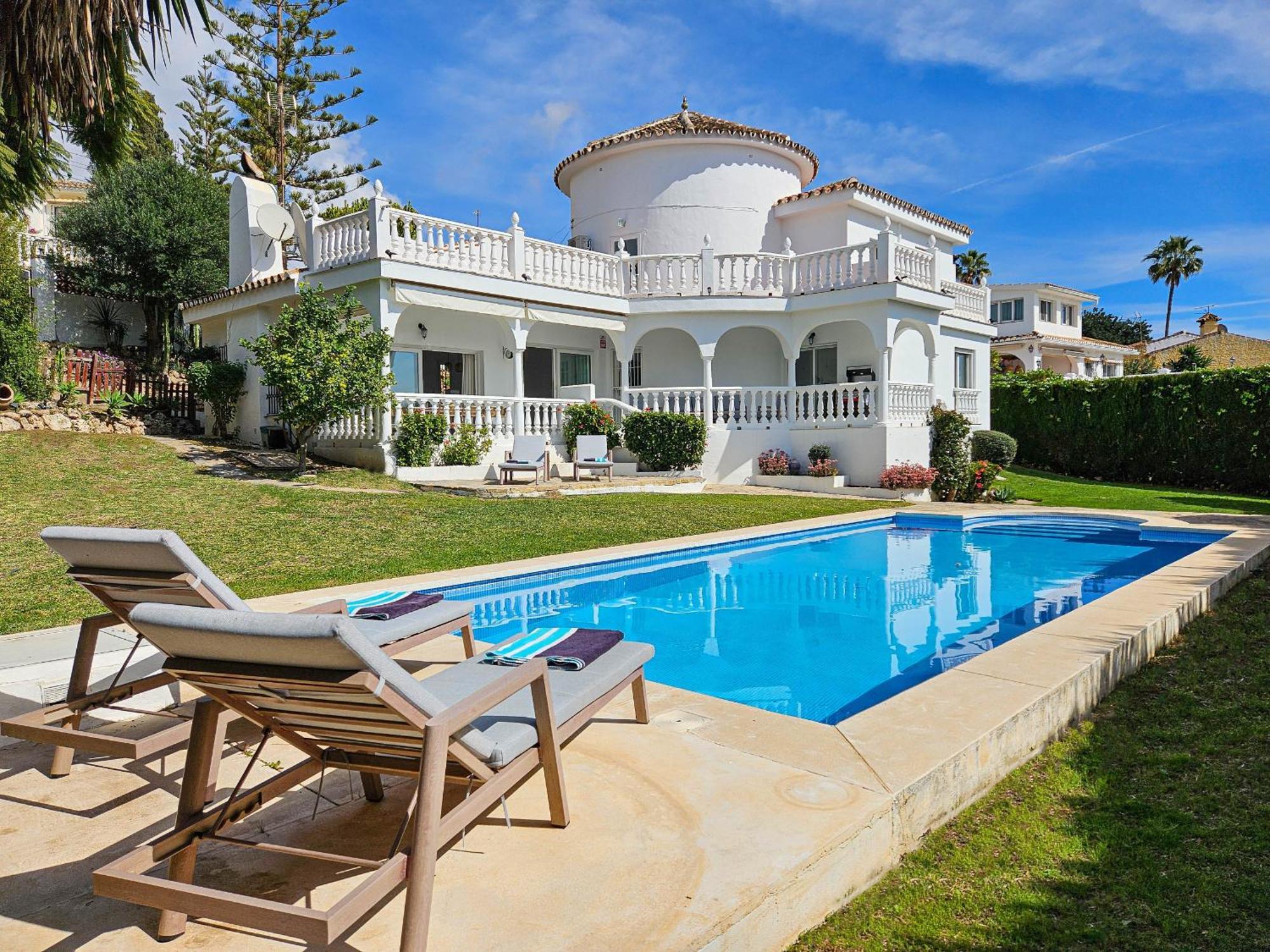 Villa Las Mariposas In La Sierrezuela, Mijas Costa Exterior foto